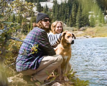 Vet Tips to Stay Safe When Hiking with Your Dog